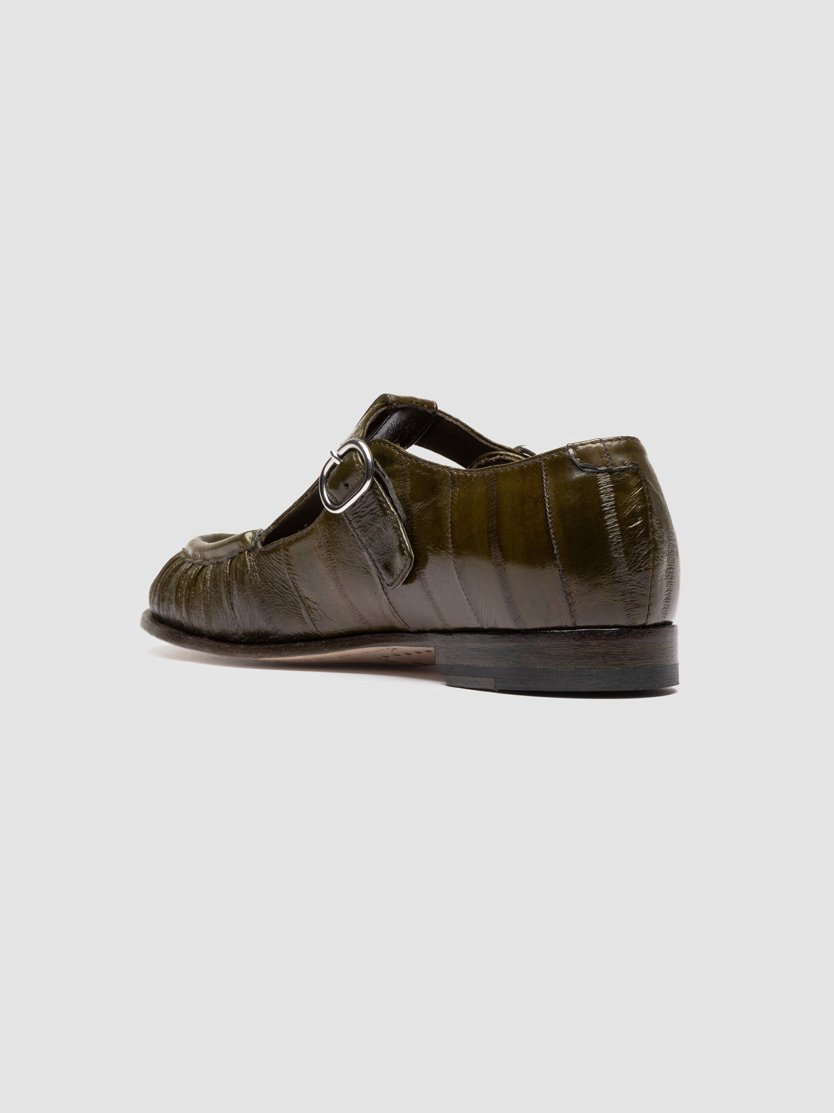 SOLITUDE/120 ANGUILLA OLIVE