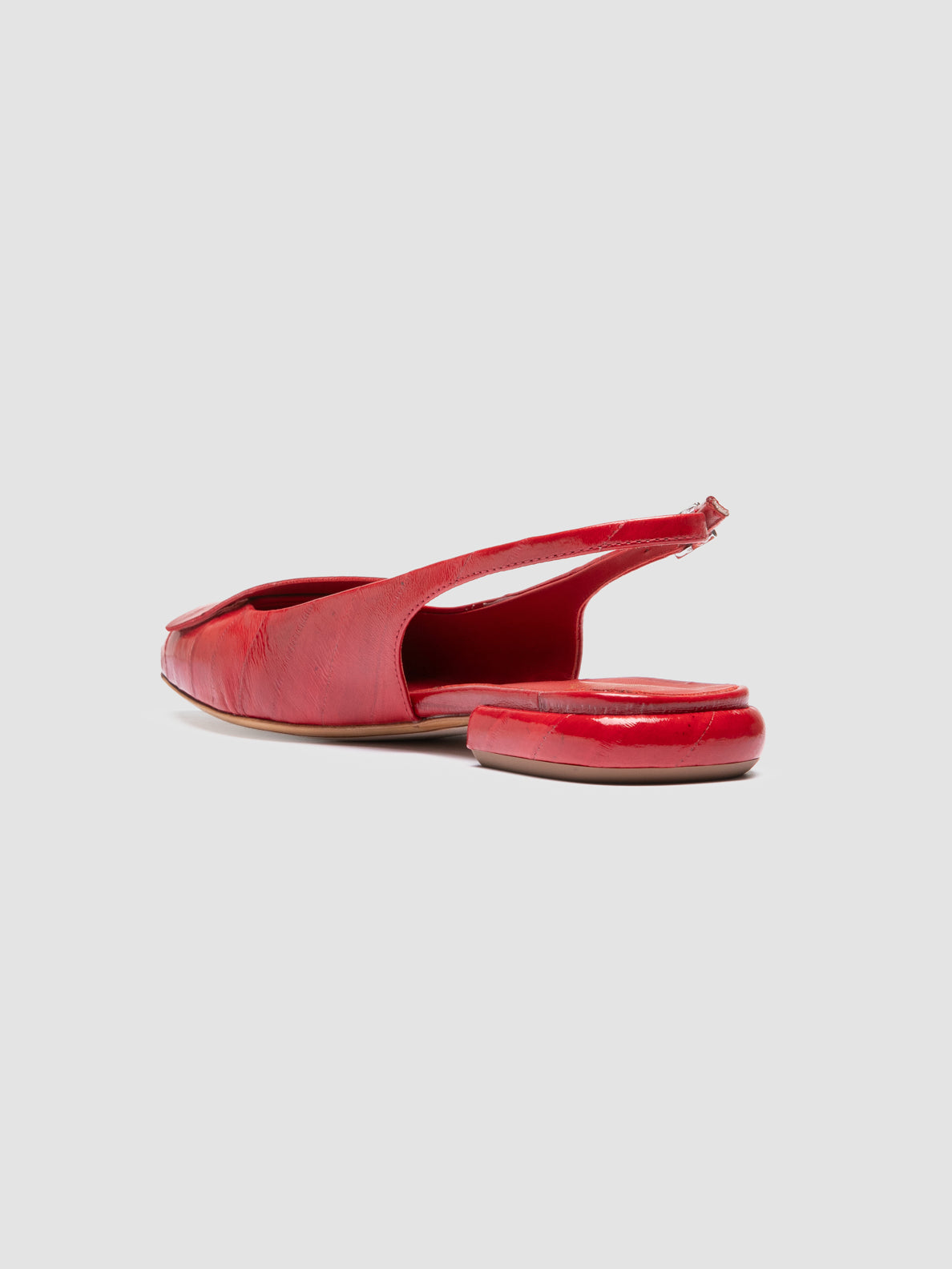 SUE/007 ANGUILLA HAUTE RED