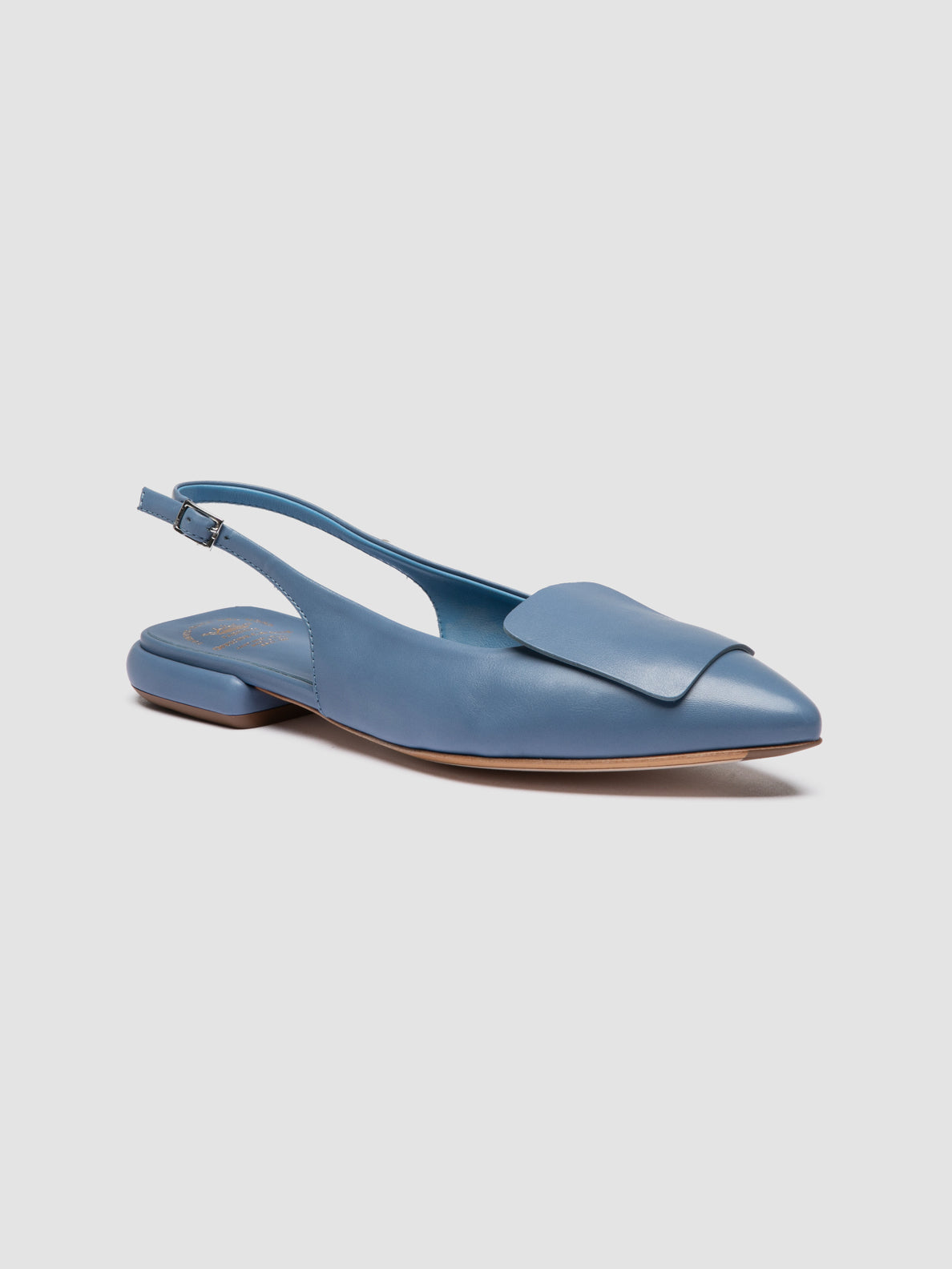 SUE/007 BUTTERO NAPPA ELEMENTAL BLUE