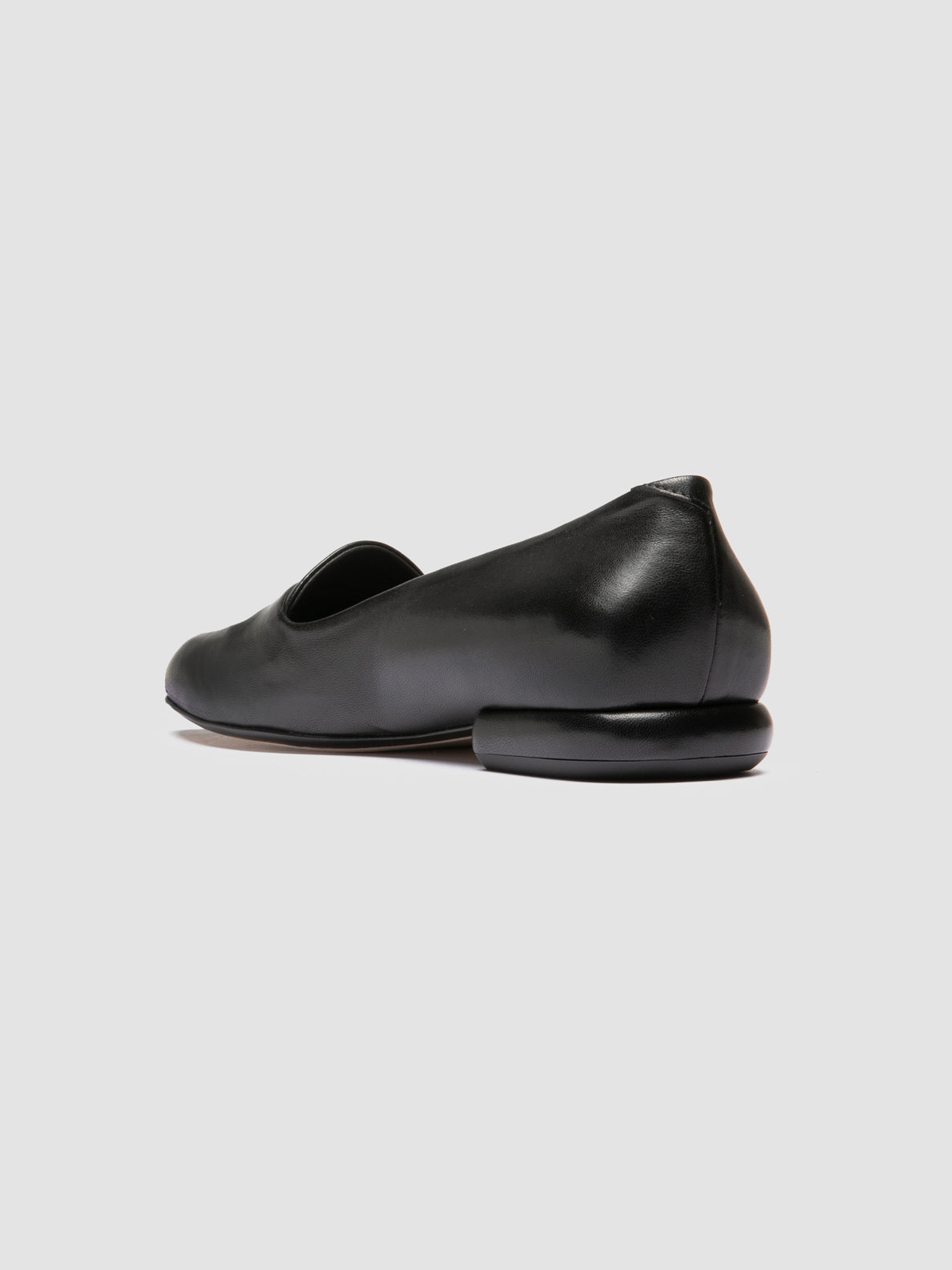 SUE/017 GUANTERIA NERO