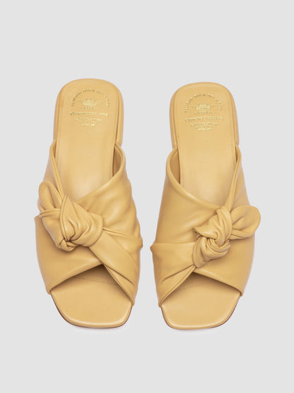 SUKI/007 GUANTERIA SAND