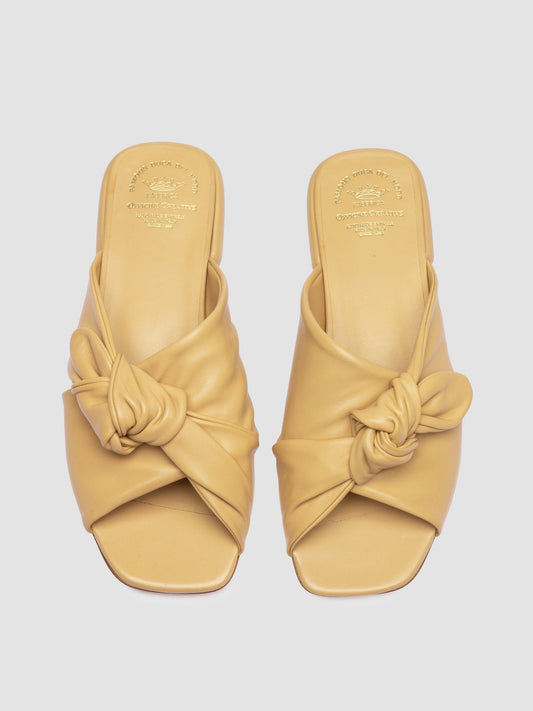 SUKI/007 GUANTERIA SAND