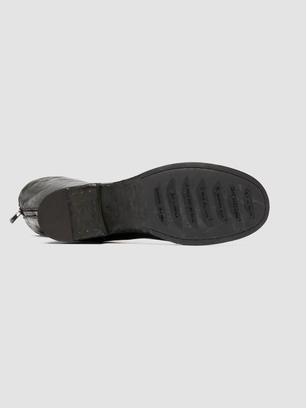 THUBBLE/104 RUBOFF IGNIS T. OLIVE/SUPERNERO