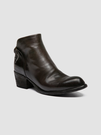 WADE/011 IGNIS T. PLUMBEO