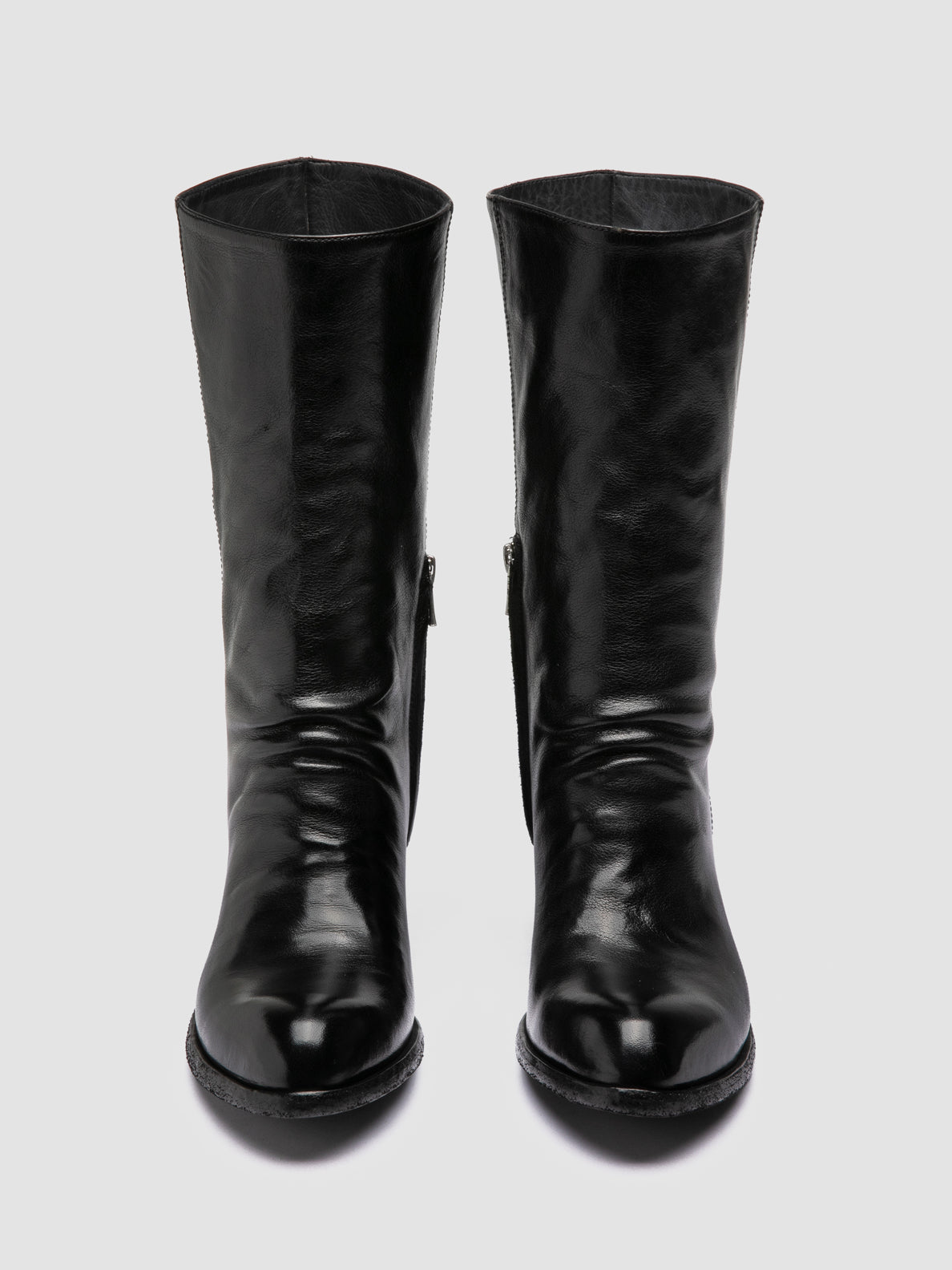 WADE/014 IGNIS T. NERO