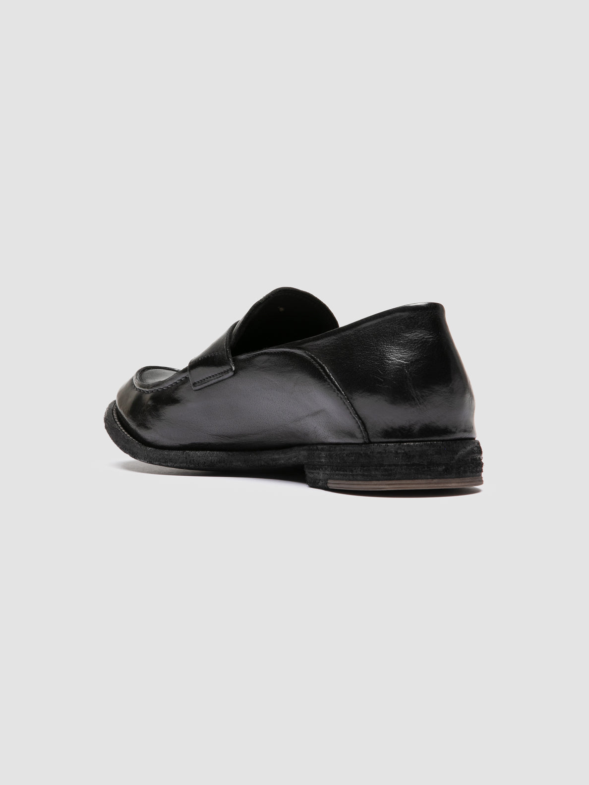 ARCHIVE/522 IGNIS T. NERO