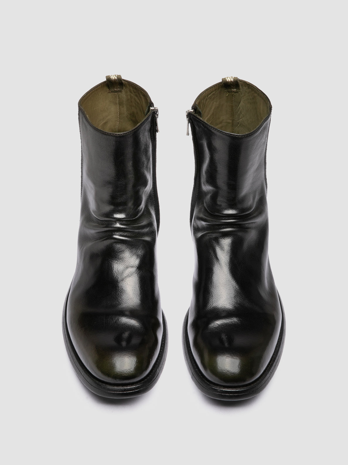 CHRONICLE/058 PATINA IGNIS T. OLIVE/SUPERNERO