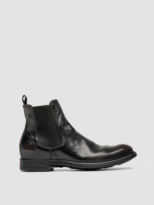 CHRONICLE/074 PATINA IGNIS T. FERRO/SUPERNERO