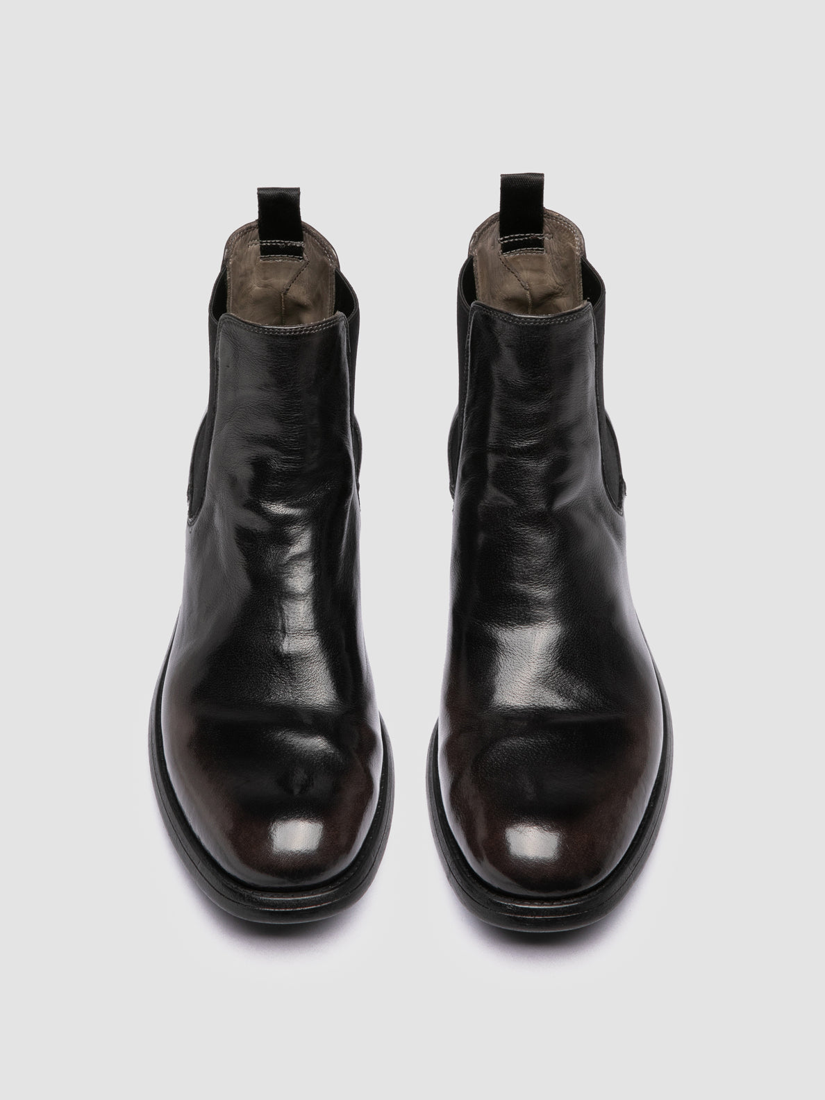 CHRONICLE/074 PATINA IGNIS T. FERRO/SUPERNERO