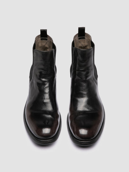 CHRONICLE/074 PATINA IGNIS T. FERRO/SUPERNERO