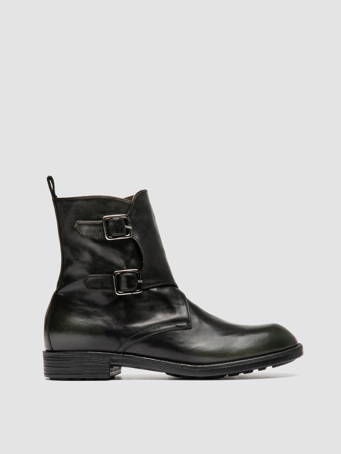 DIARY/014 PATINA NOVAK T. OLIVE/SUPERNERO