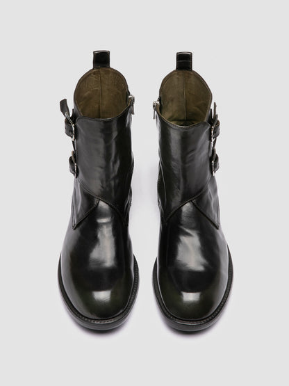 DIARY/014 PATINA NOVAK T. OLIVE/SUPERNERO