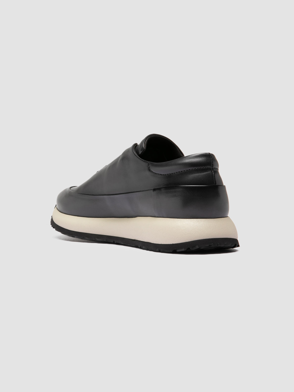 FORM/001 AERO BUTTERO NAPPA PIOMBO_F.DO AVORIO/N