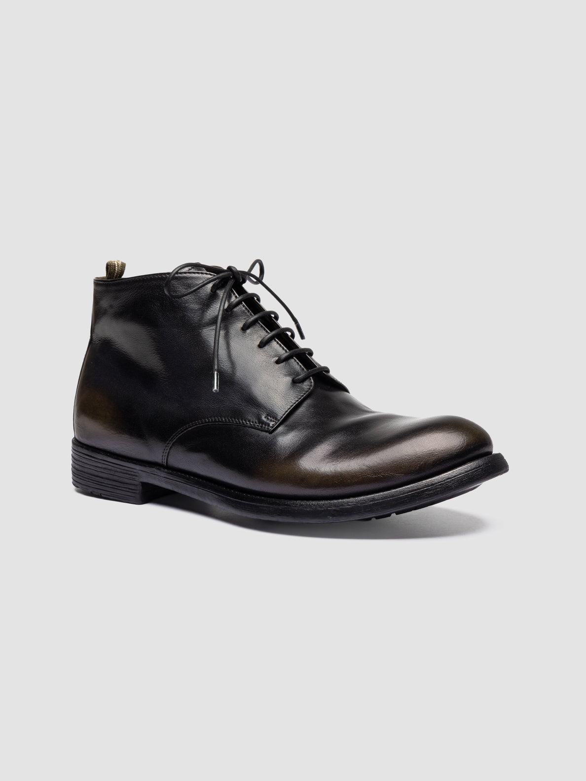 HIVE/065 PATINA IGNIS T. OLIVE/SUPERNERO