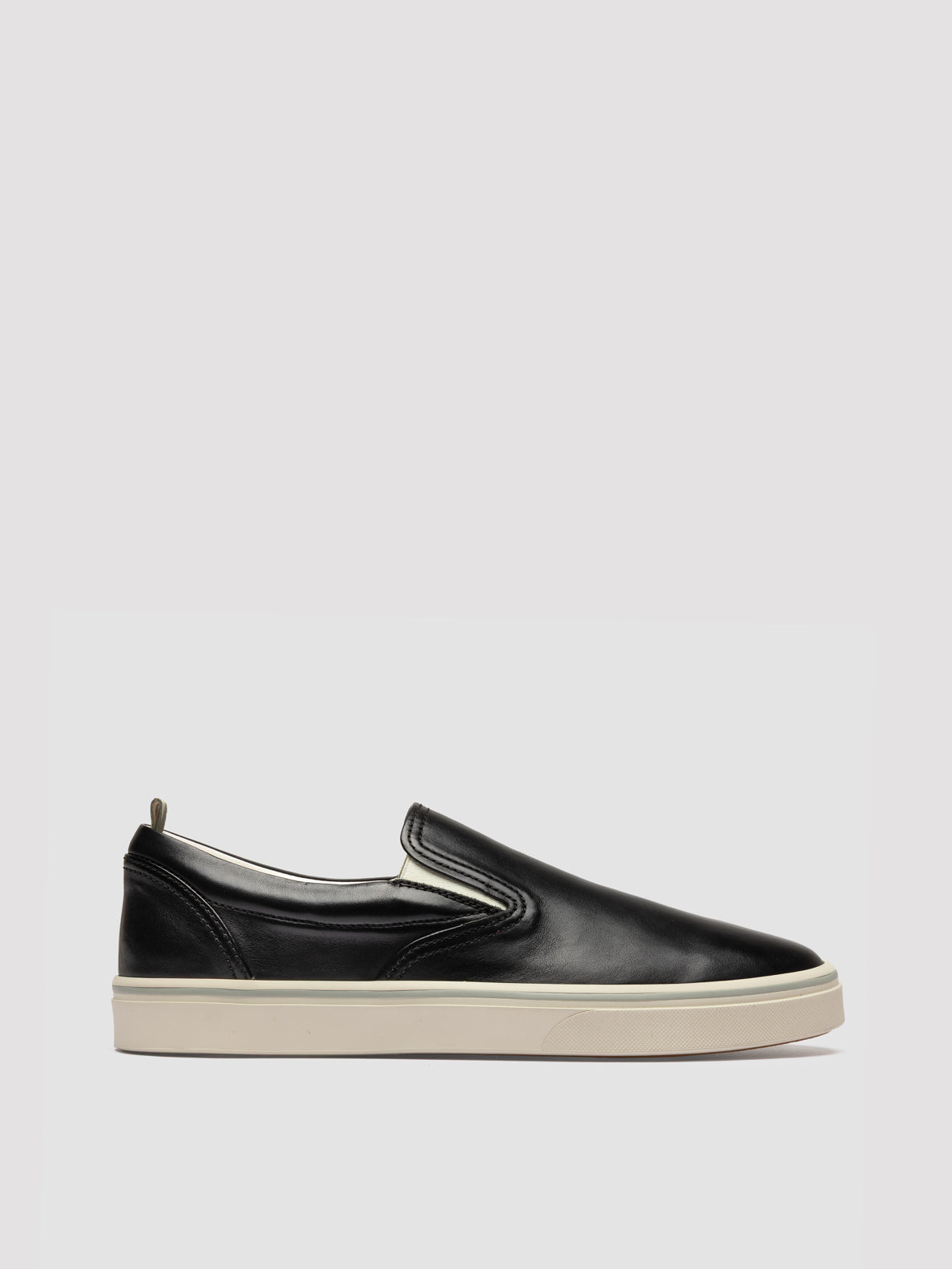 LEVANTE/001 BUTTERO NAPPA NERO