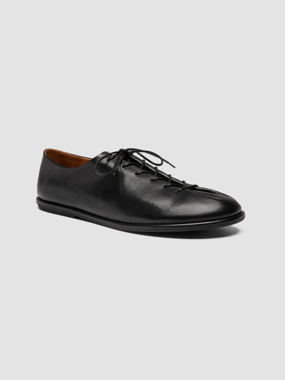 MIENNE/005 SOHO NERO