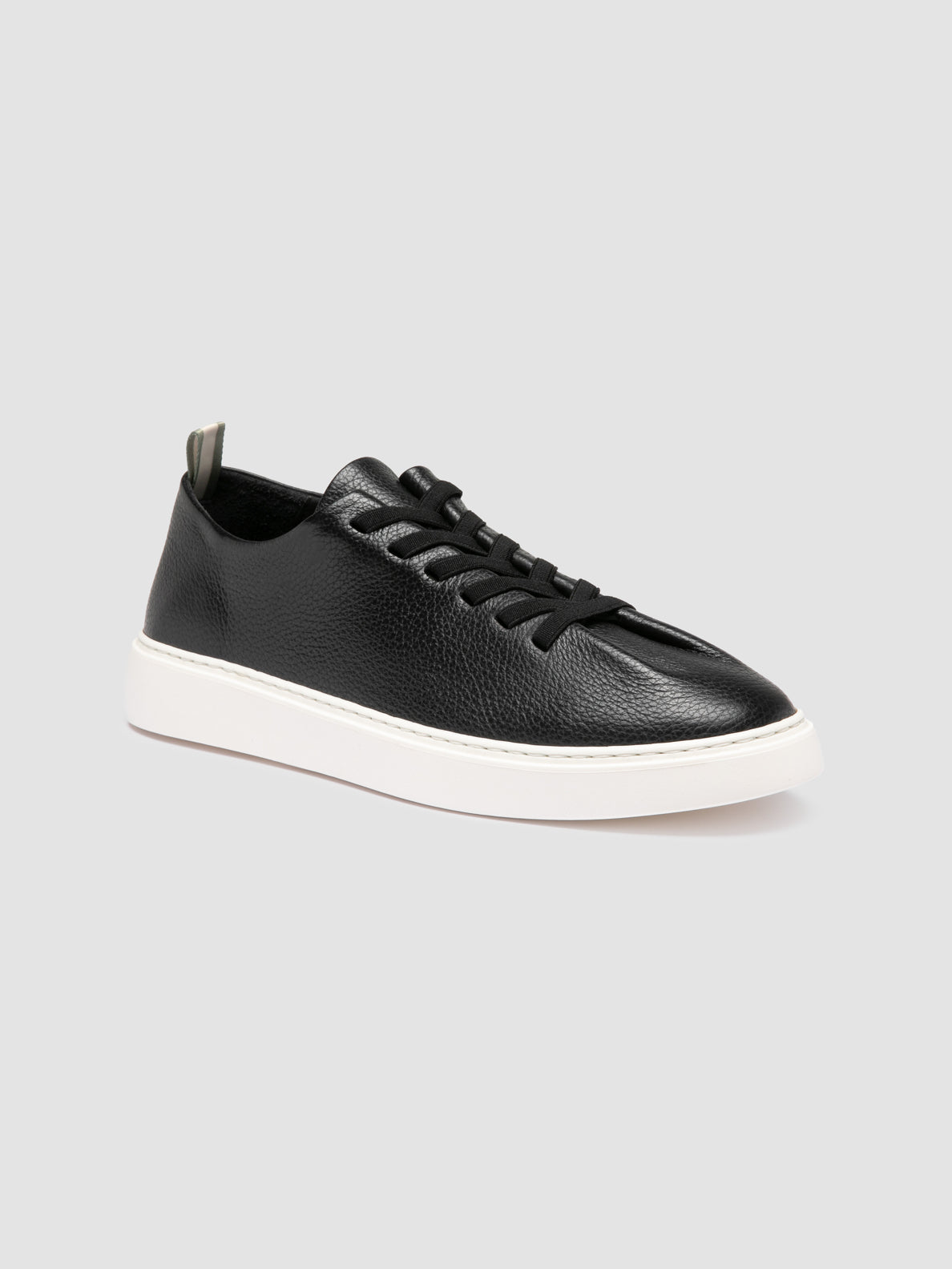PLUMA/001 MUFLONE NERO_f.do off white