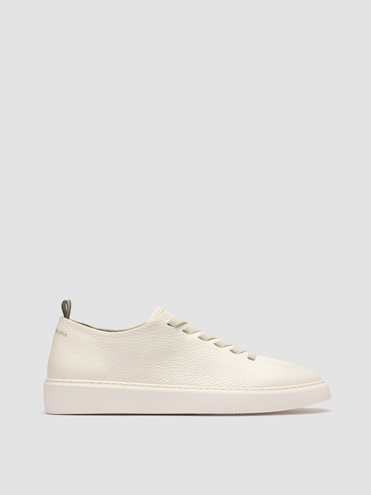 PLUMA/001 MUFLONE BIANCO_f.do off white