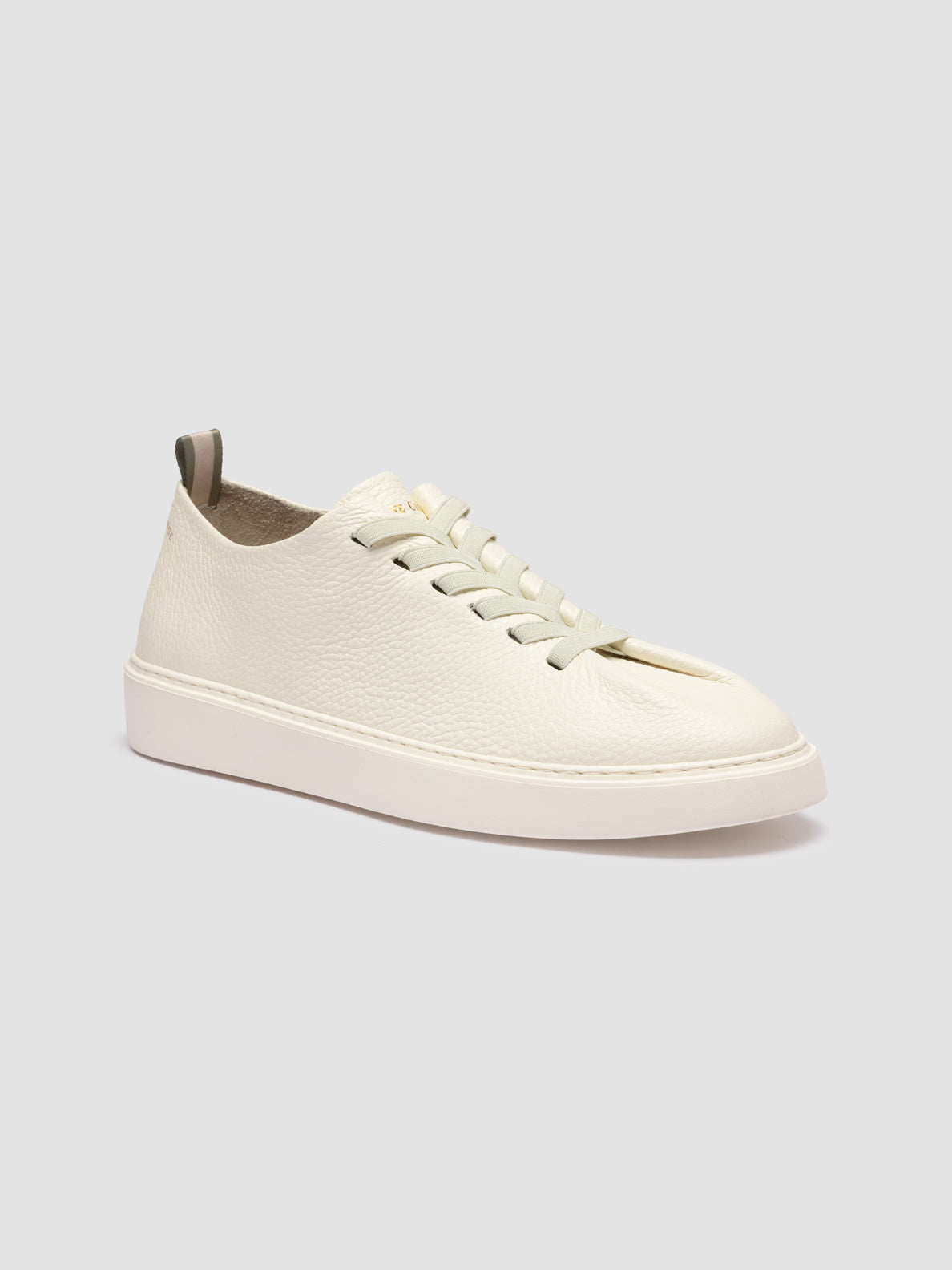 PLUMA/001 MUFLONE BIANCO_f.do off white