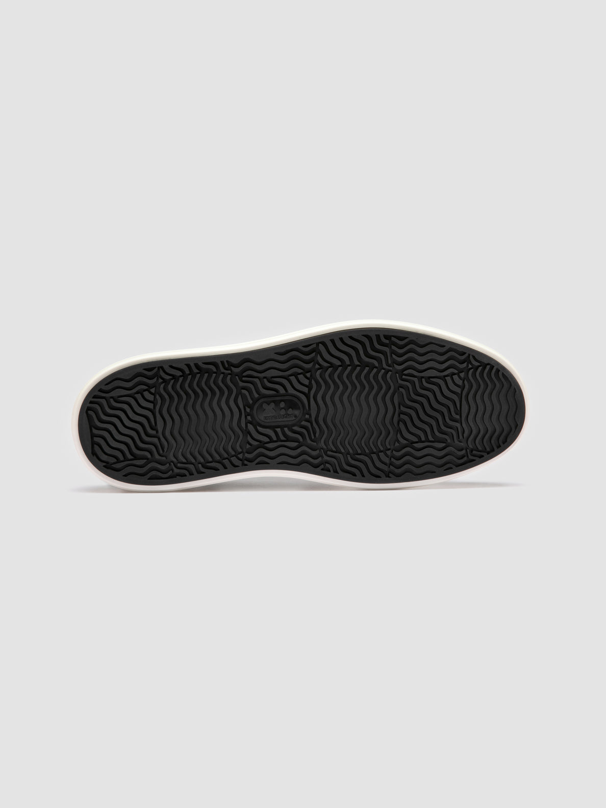 SLOUCH/001 MUFLONE CRETA_F.DO OFF WHITE/N