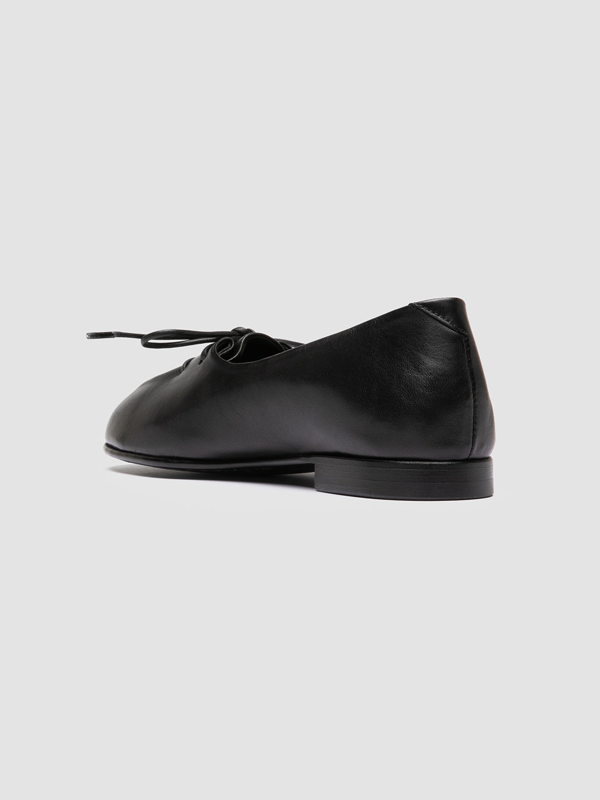 OLIVER/102 GUANTERIA NERO