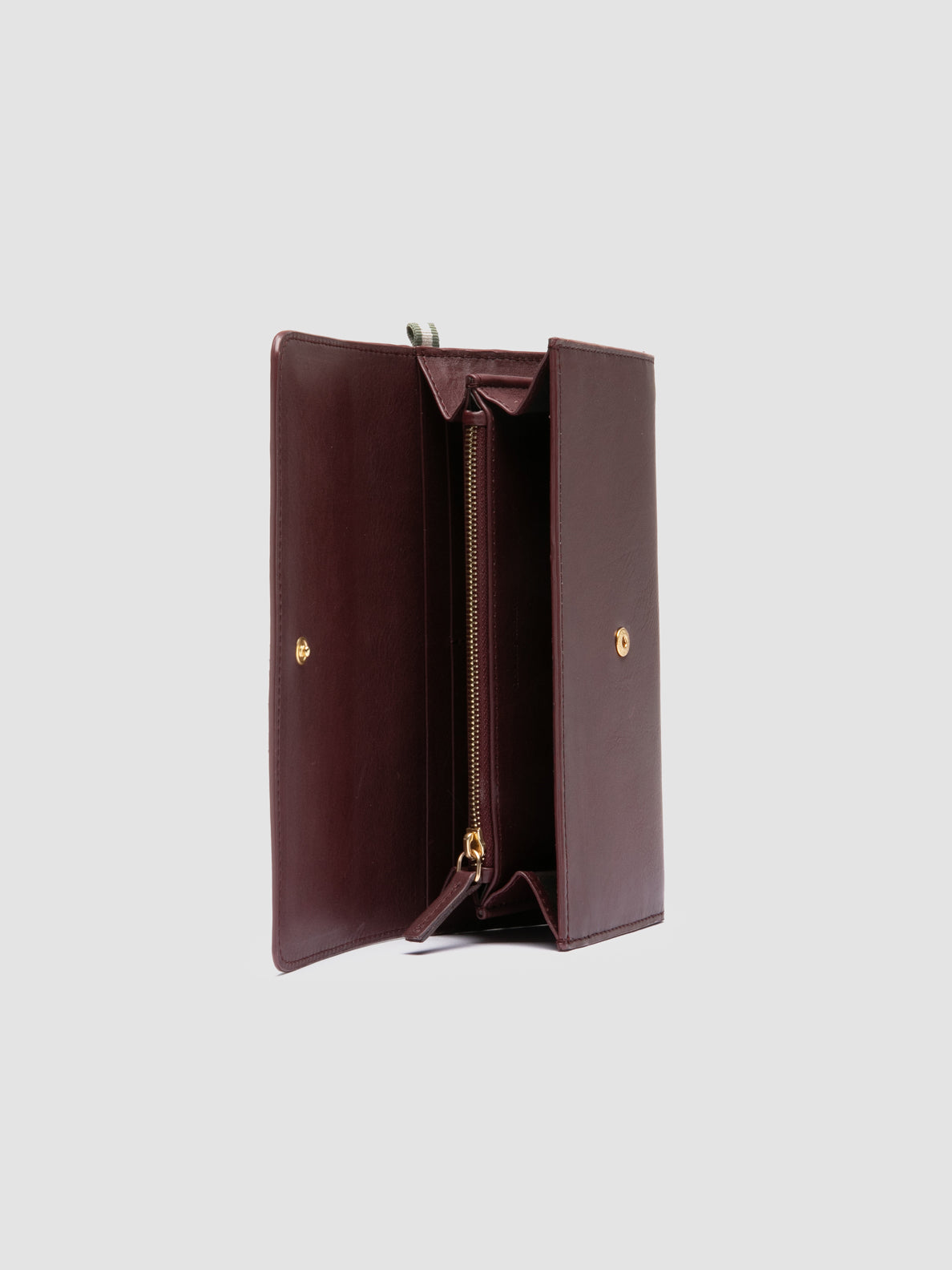 POCHE/09 BUTTERO NAPPA LACQUER