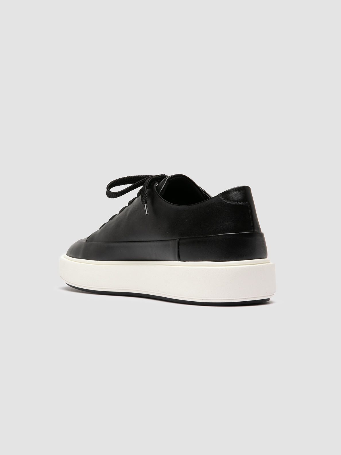 RELEASE/001 LILLE NERO_F.DO OFF WHITE/N