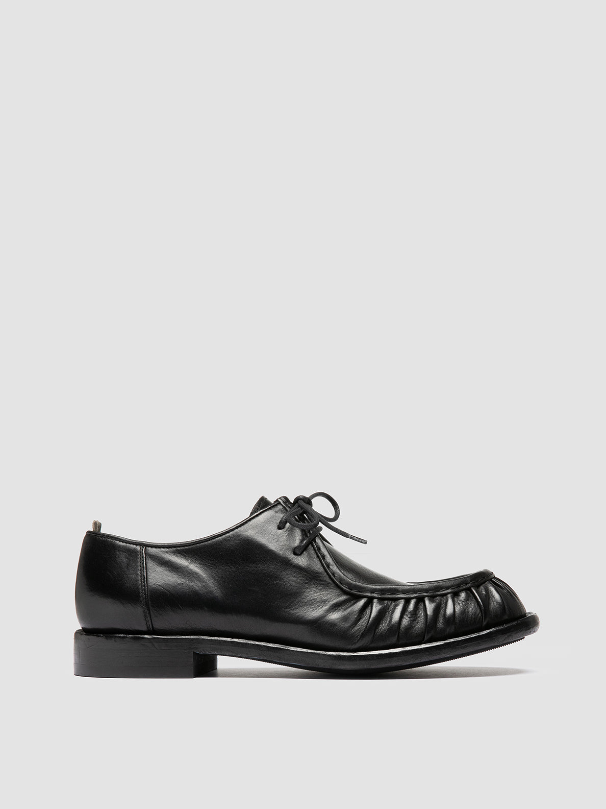 RUGGED 010/W SPALLA VOLANATA NERO