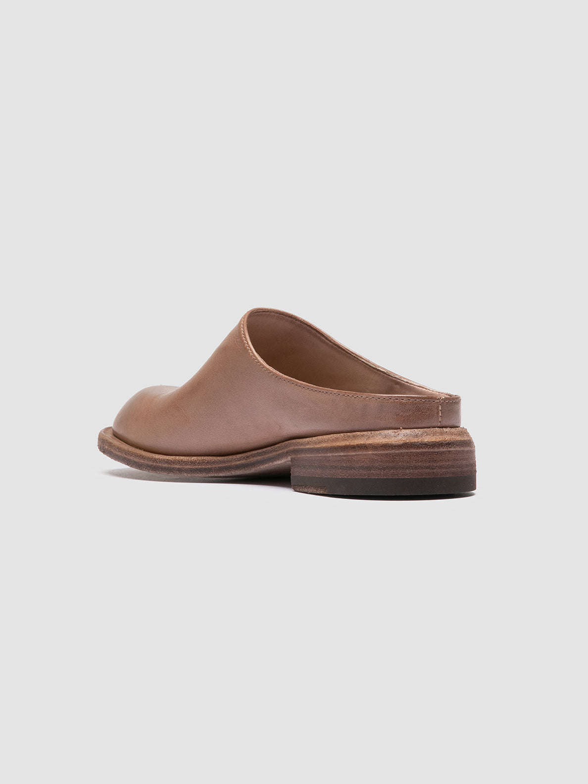 RUGGED/106 IGNIS T. HUMUS