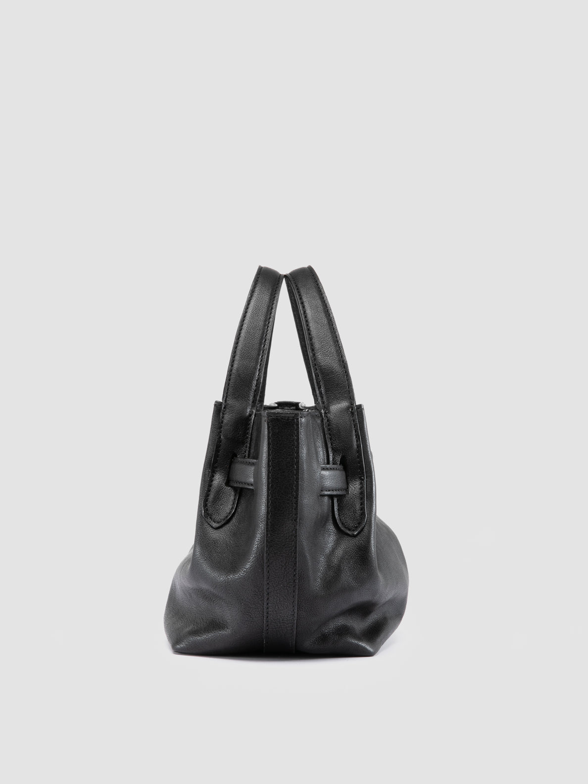 SADDLE/028 MAREMMA NERO