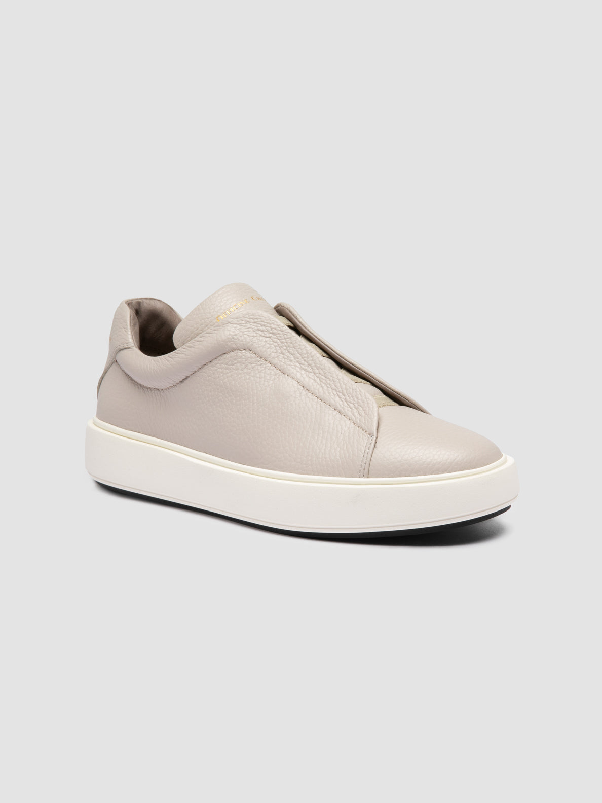 SLOUCH/102 MUFLONE PORCELAIN - F.DO OFF WHITE/N