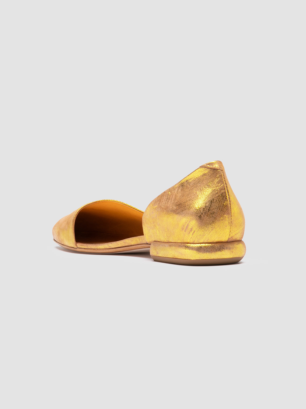 SUE/002 MAX ORO