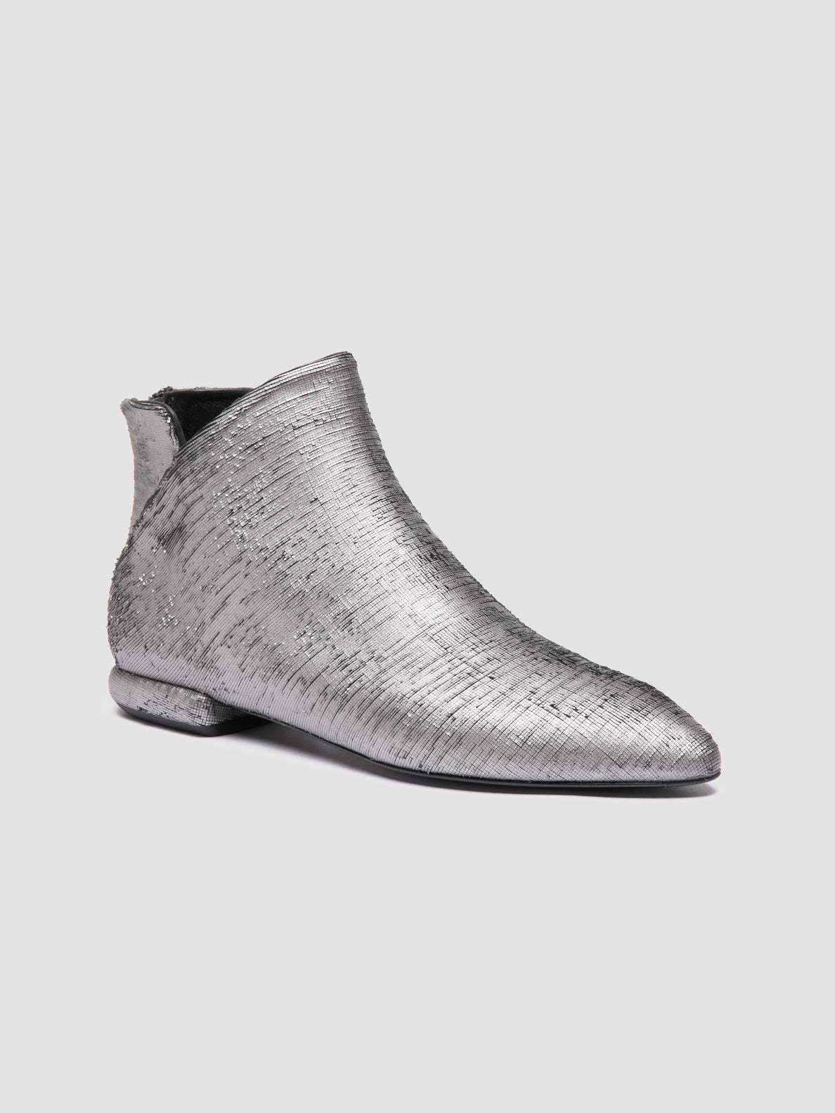 SUE 012/W MICROCUT METAL NERO/ACCIAIO