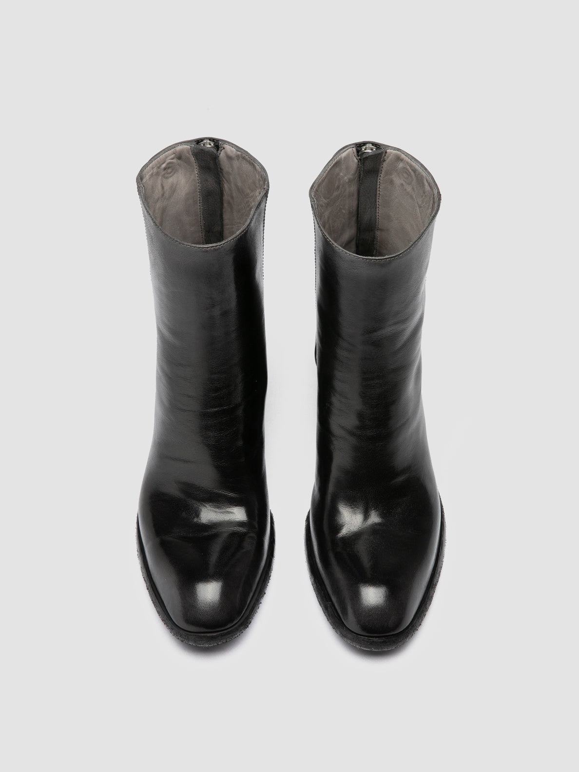 SYDNE/003 RUBOFF IGNIS T. CAVIAR/SUPERNERO