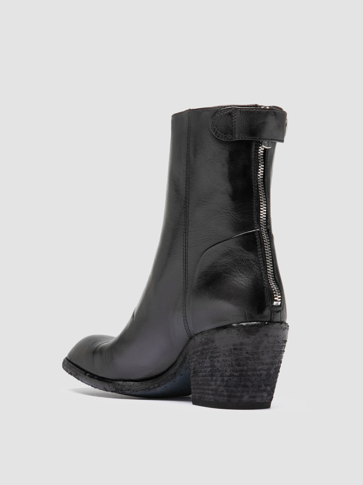 SYDNE/003 RUBOFF IGNIS T. CAVIAR/SUPERNERO