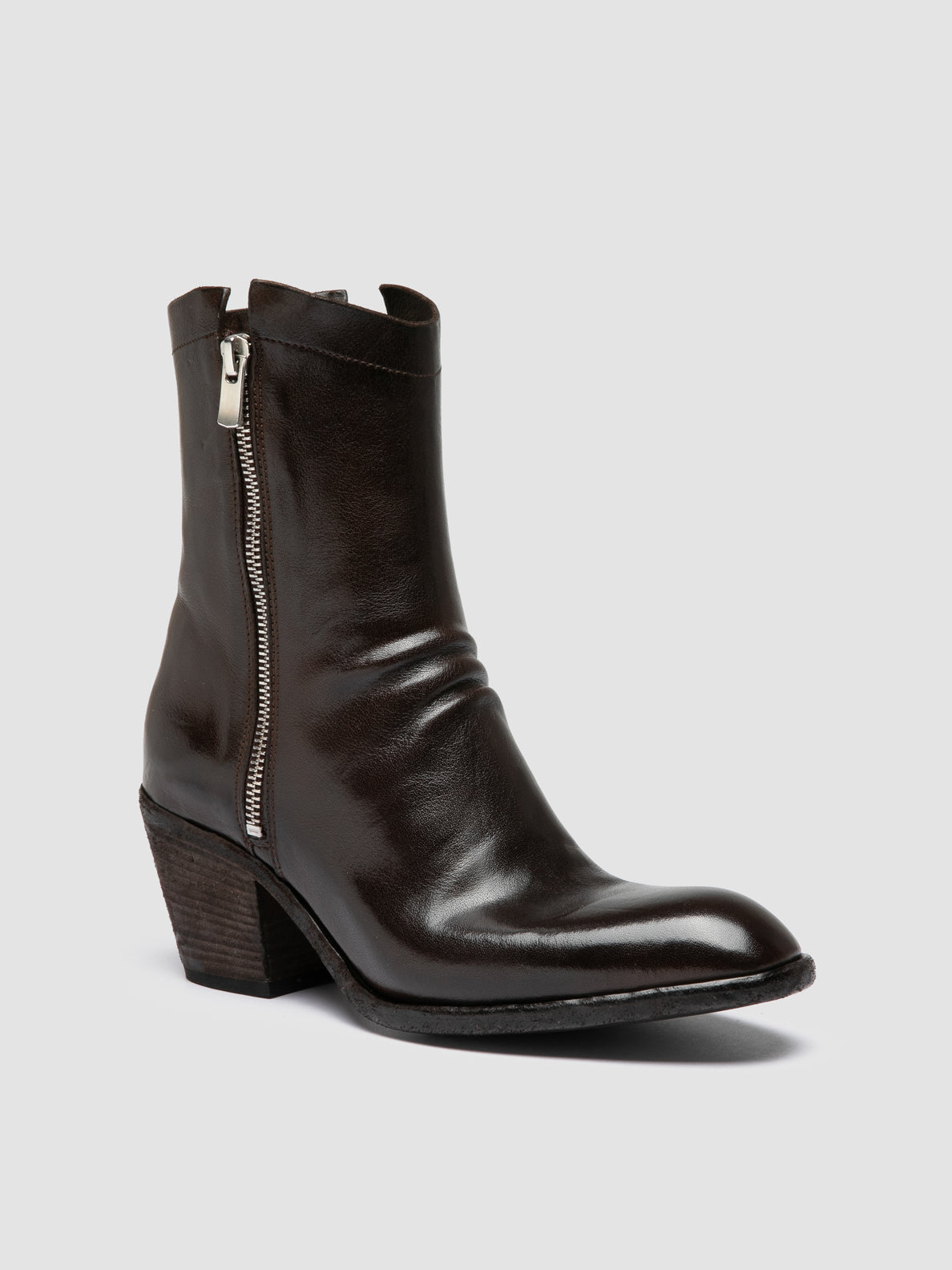 SYDNE/018 IGNIS T. FONDUE