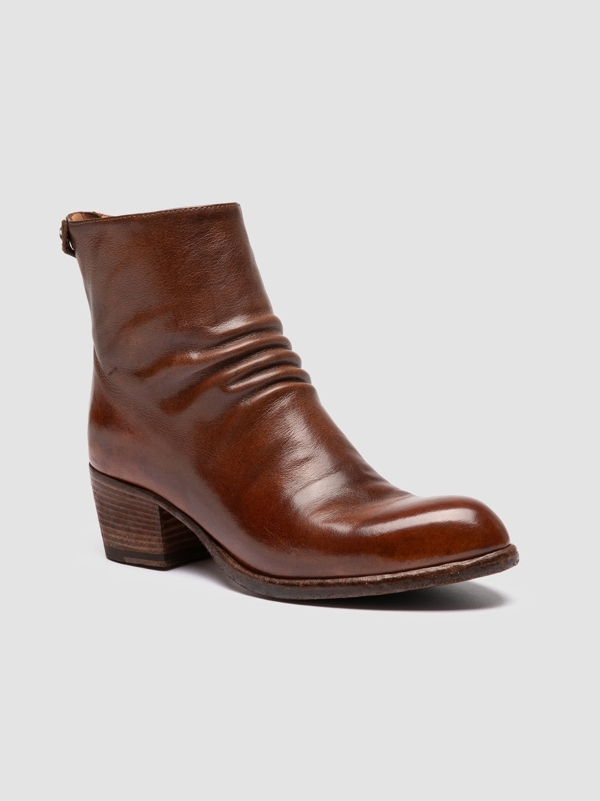 WADE/002 IGNIS T. SAUVAGE