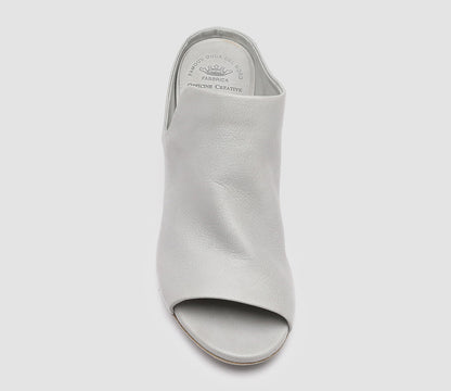 ADELE/003 CERVO SMOKE GREY