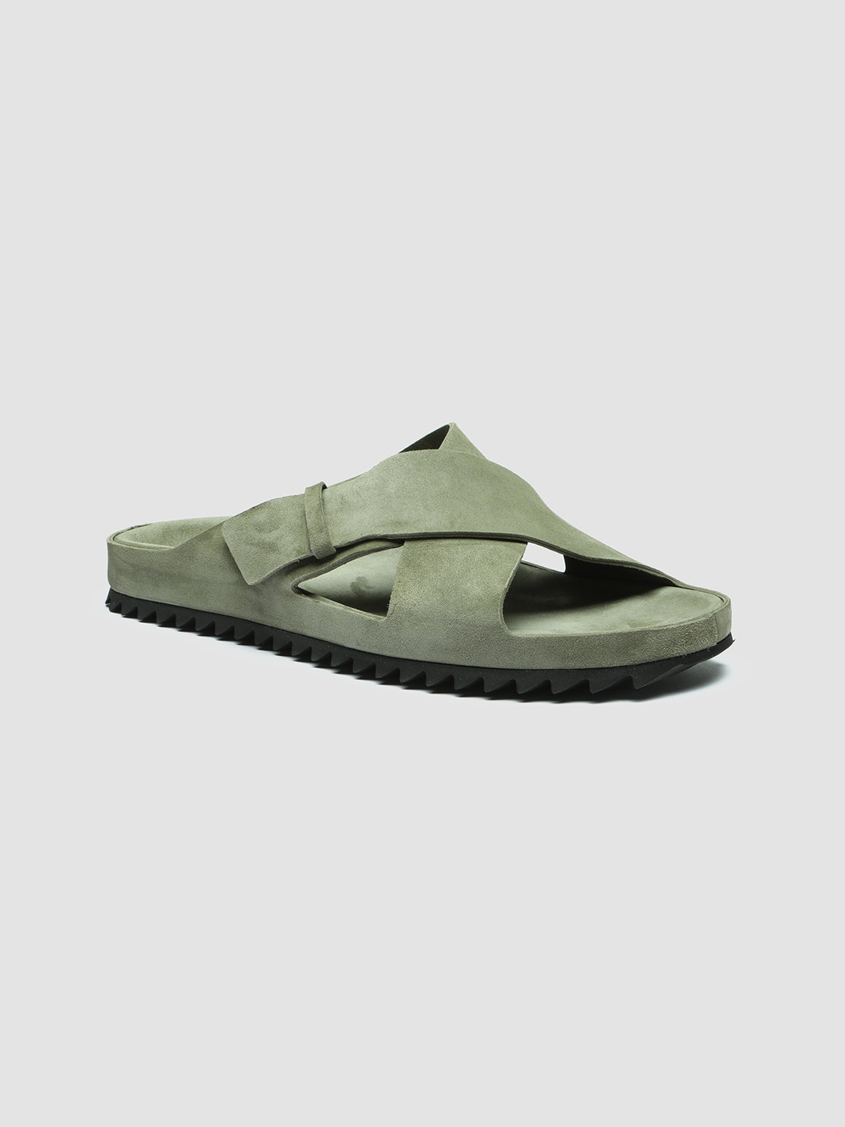 AGORA'/003 OLIVER MILITARY OLIVE
