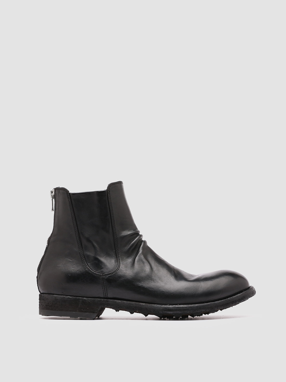 ARBUS/021 NOVAK T. NERO