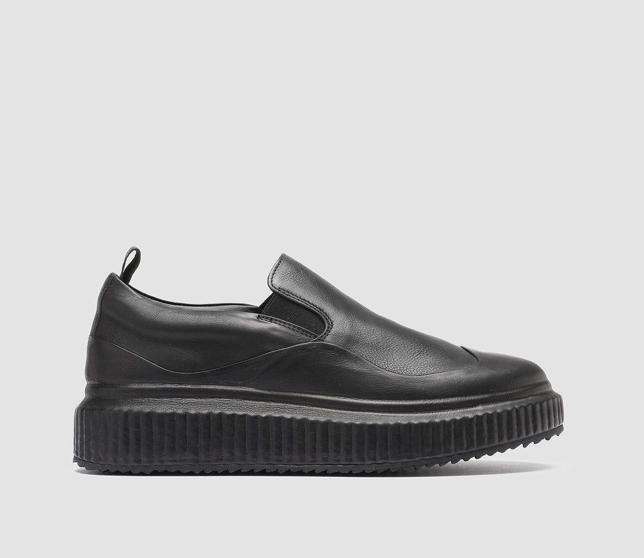 ARRAN/015 FRIDA NERO