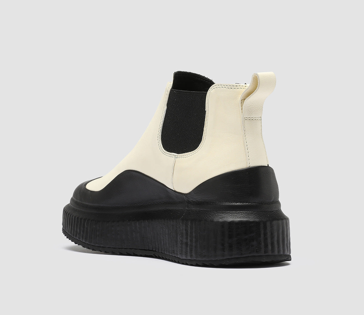 ARRAN/018 FRIDA NERO/CREAM