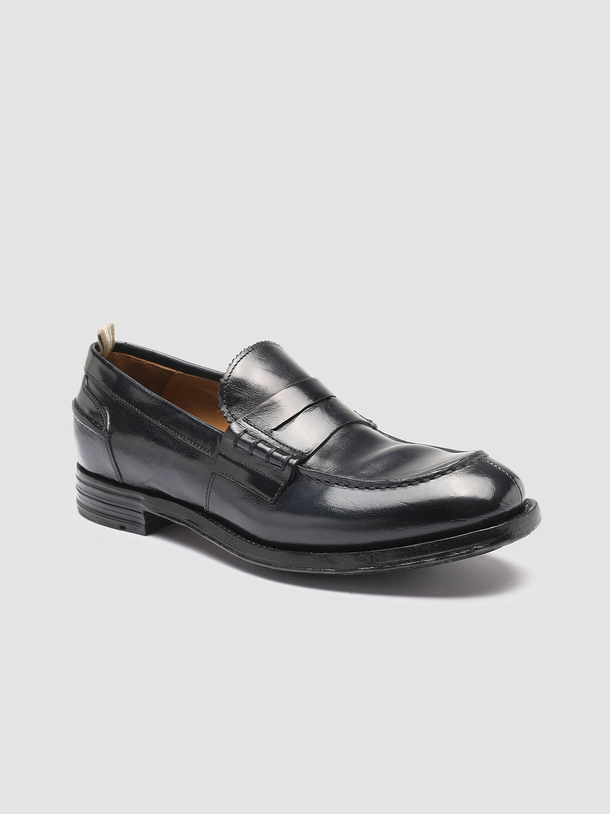 BALANCE/011 AERO BUFALO V. NAVY