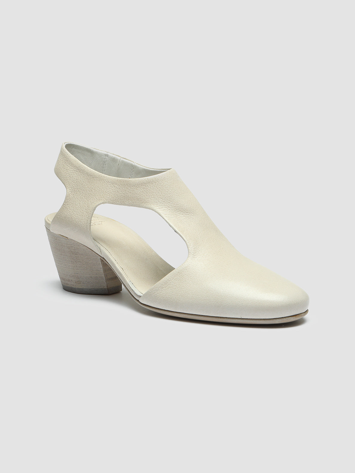 BETH/005 IGNIS NEBBIA