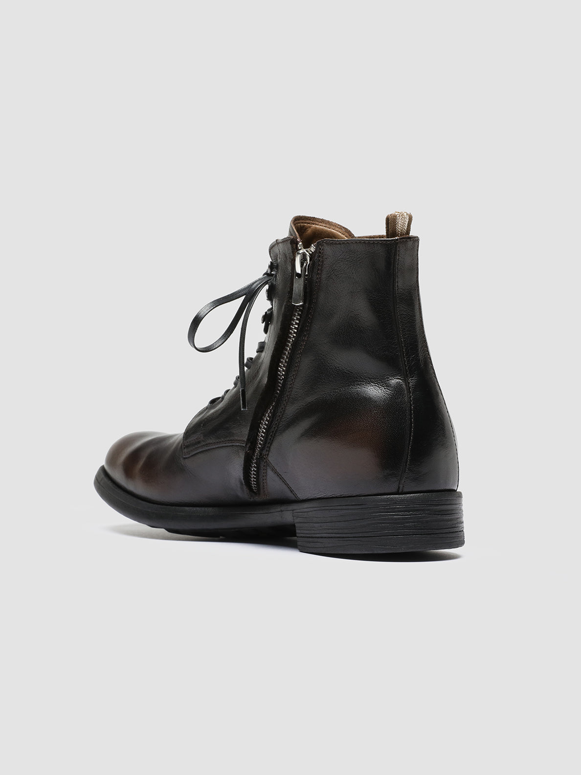 CHRONICLE/004 PATINA IGNIS T. CAFFE'/SUPERNERO